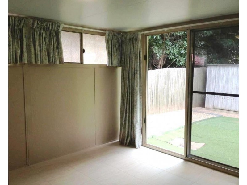 54 Britten Jones Drive, Holt ACT 2615