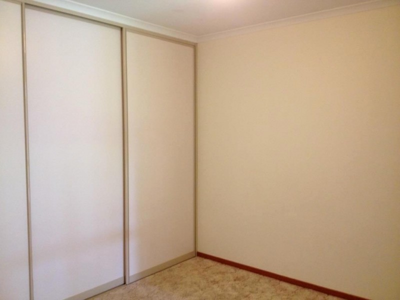54 Britten Jones Drive, Holt ACT 2615
