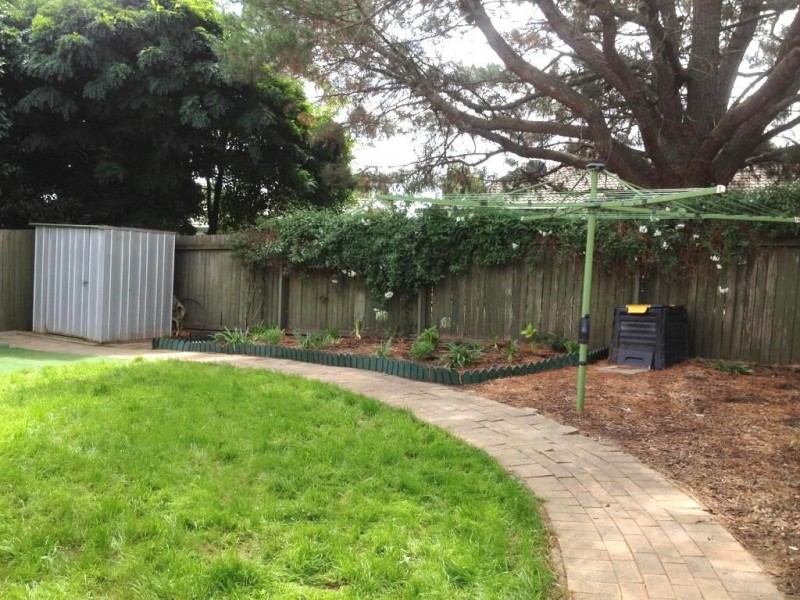 54 Britten Jones Drive, Holt ACT 2615