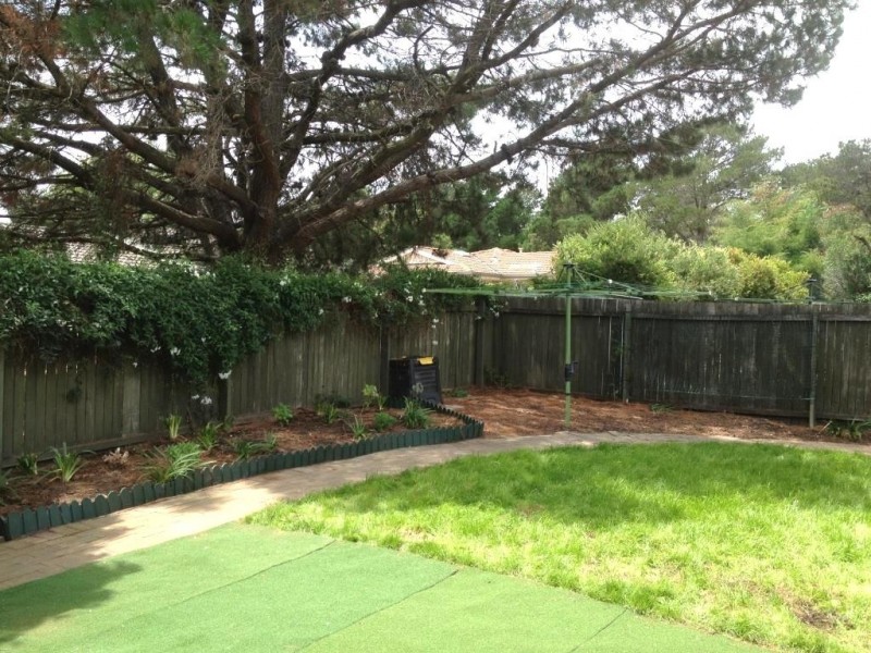 54 Britten Jones Drive, Holt ACT 2615
