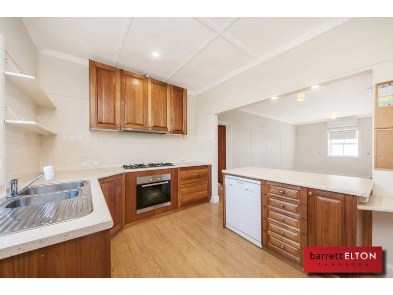 34 Shaw Street, Yass NSW 2582
