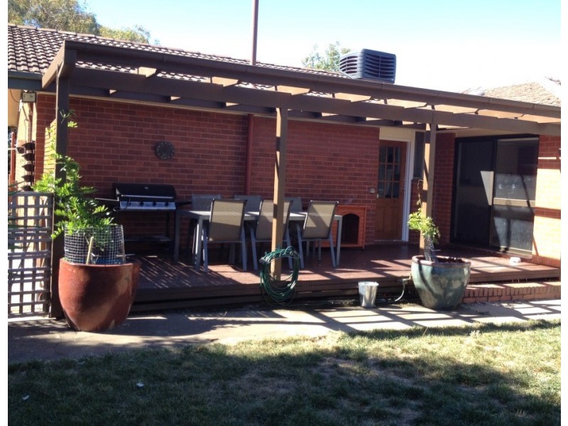 25 Carron Street, Page ACT 2614