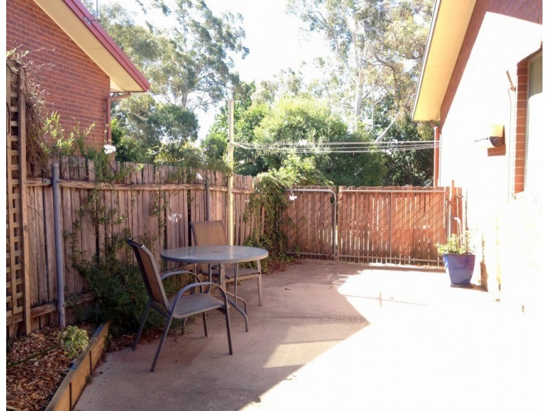25 Carron Street, Page ACT 2614