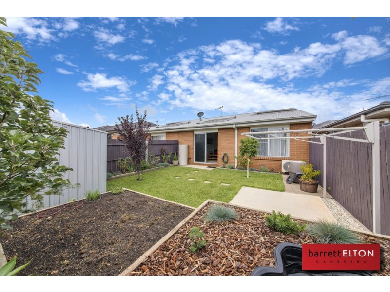 34 Audrey Cahn Street, Macgregor ACT 2615