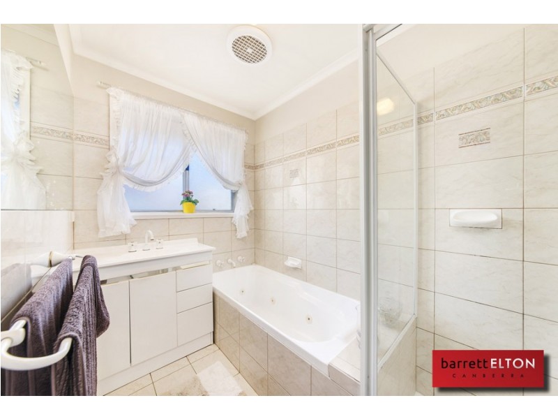 36 Cazaly Close, Holt ACT 2615