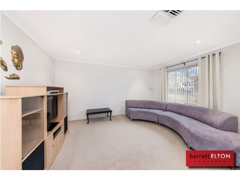 6 Tarrant Crescent, Dunlop ACT 2615