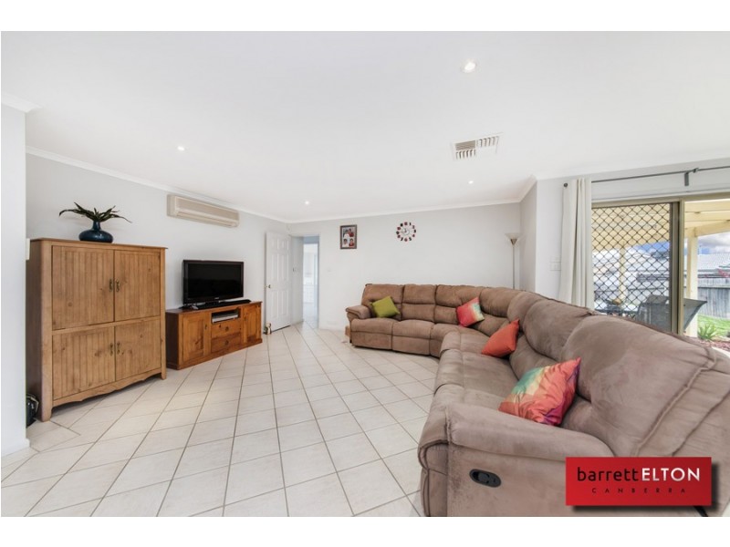 6 Tarrant Crescent, Dunlop ACT 2615