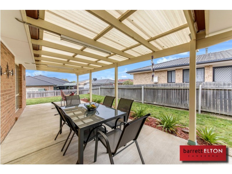 6 Tarrant Crescent, Dunlop ACT 2615