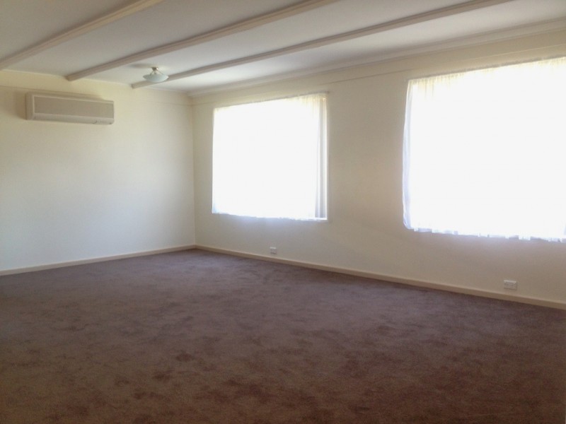 12A Macnaughton Street, Higgins ACT 2615