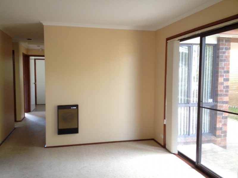 18 Collicott Circuit, Macquarie ACT 2614