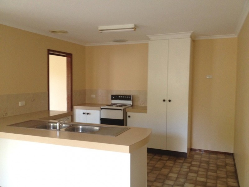 18 Collicott Circuit, Macquarie ACT 2614