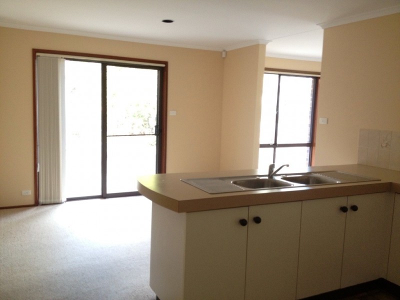 18 Collicott Circuit, Macquarie ACT 2614