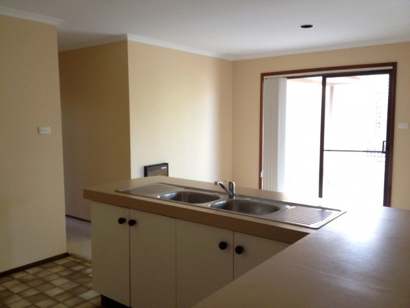 18 Collicott Circuit, Macquarie ACT 2614