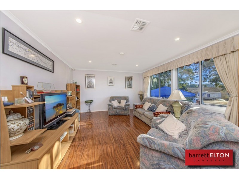 19 Backhouse Street, Latham ACT 2615