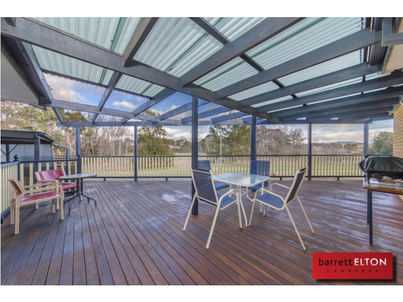 8 Berne Crescent, Macgregor ACT 2615