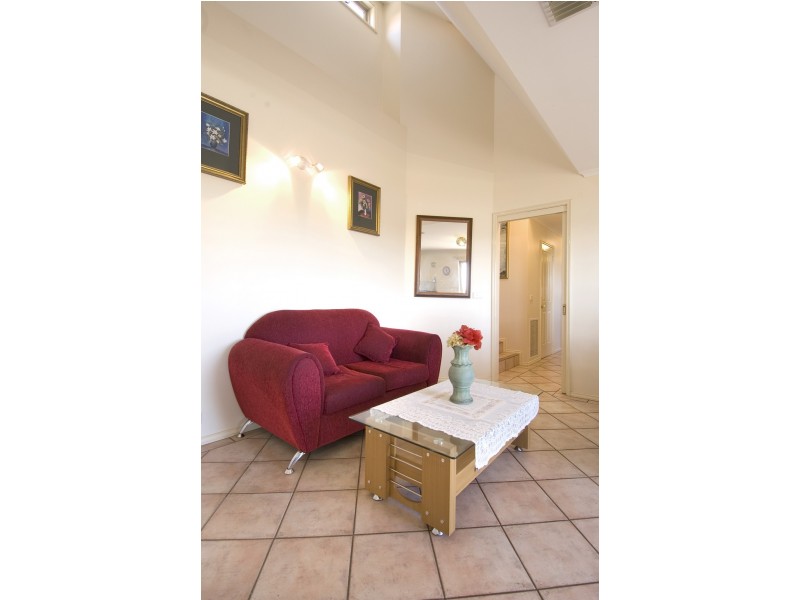 14 Pomeroy Street, Dunlop ACT 2615