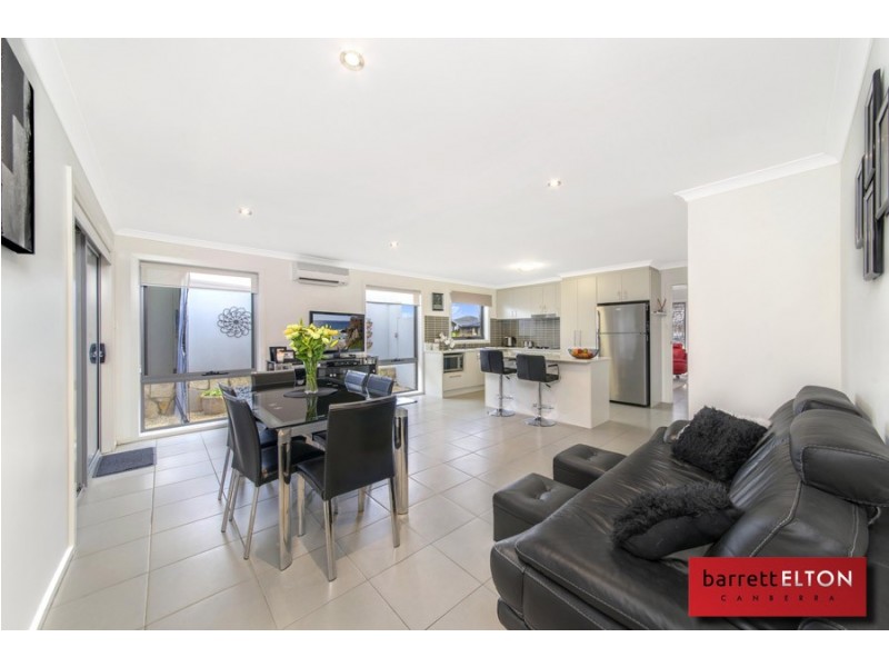 7 John Holt Street, Macgregor ACT 2615