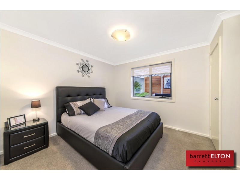 7 John Holt Street, Macgregor ACT 2615