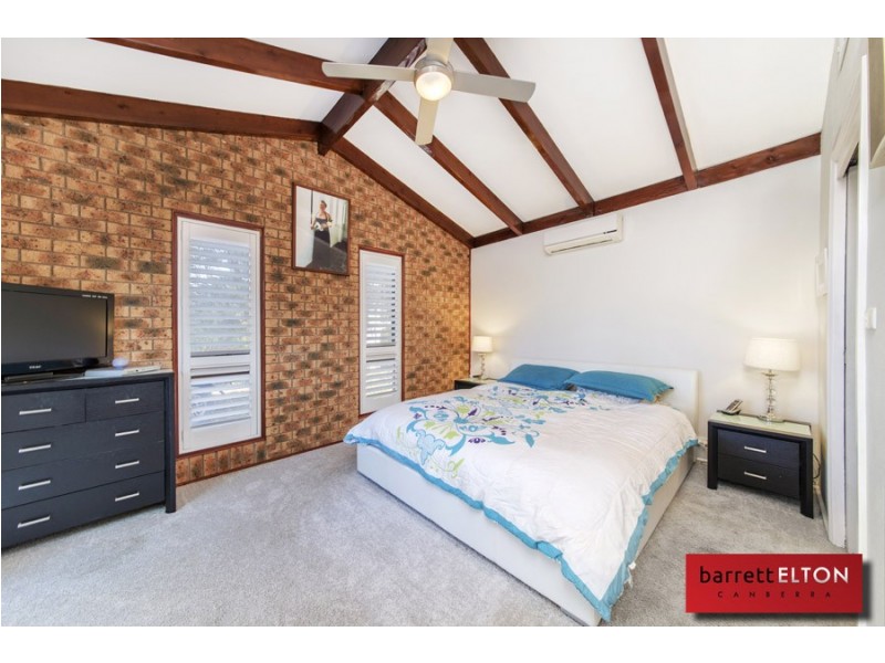 14 McQuade Close, Charnwood ACT 2615