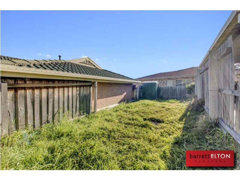 1 Hall Place, Banks ACT 2906