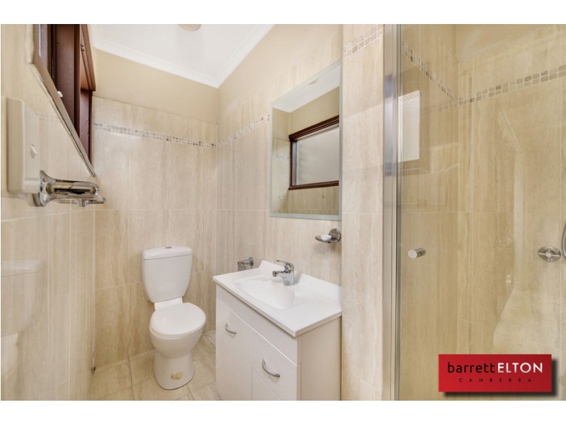 42 Gillespie Street, Weetangera ACT 2614