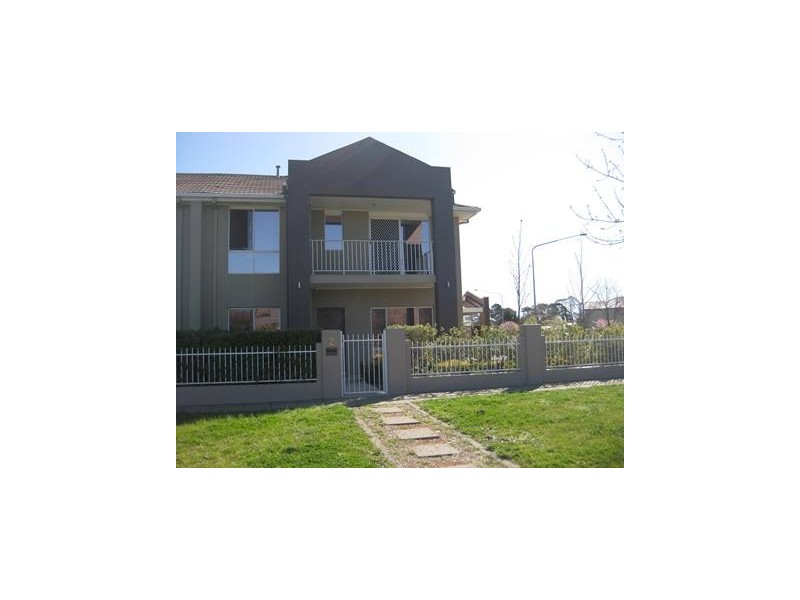 2 Jenolan Street, Harrison ACT 2914
