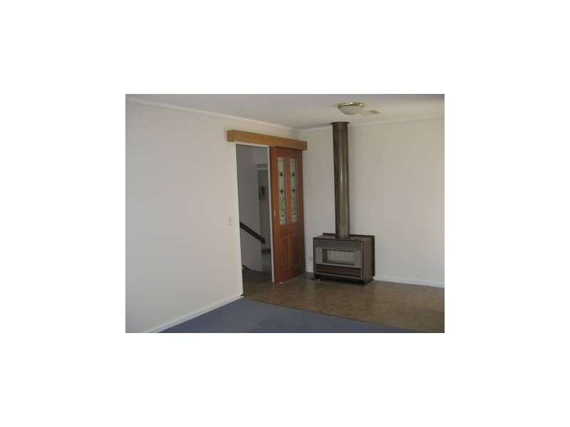 2 Curr Place, Kambah ACT 2902