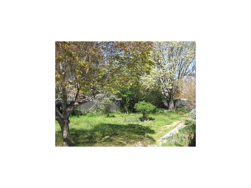 2 Curr Place, Kambah ACT 2902