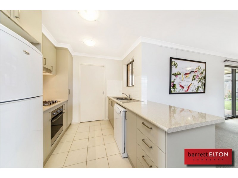 50 Hilda Kincaid Crescent, Macgregor ACT 2615