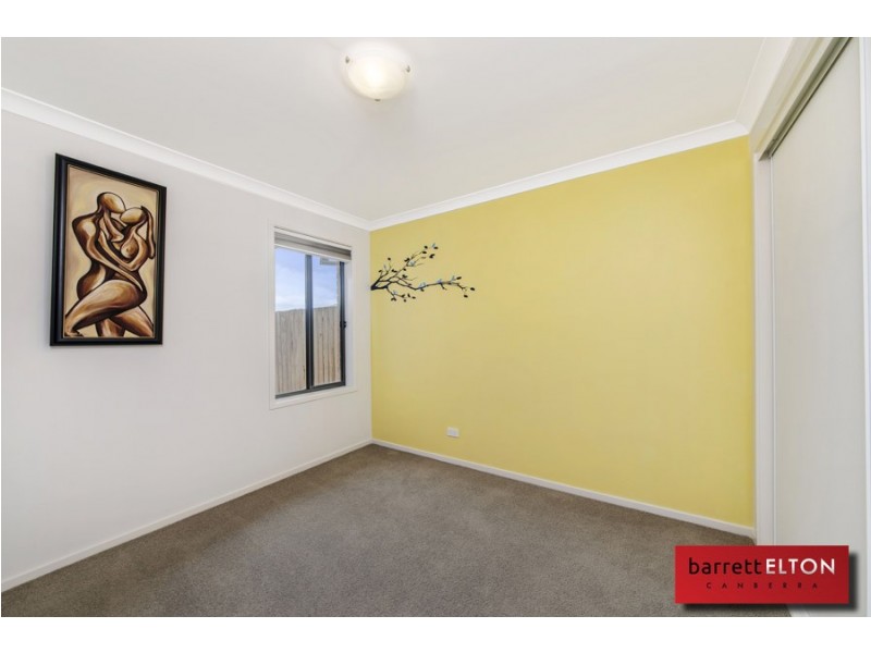 50 Hilda Kincaid Crescent, Macgregor ACT 2615