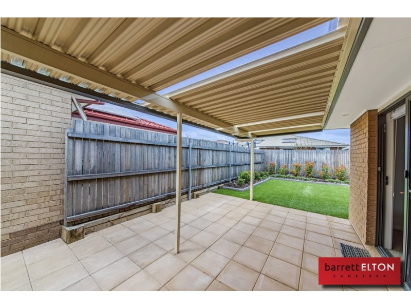 50 Hilda Kincaid Crescent, Macgregor ACT 2615