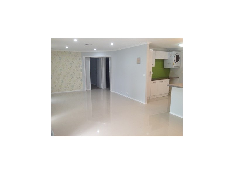 27a Cossington Smith Crescent, Lyneham ACT 2602