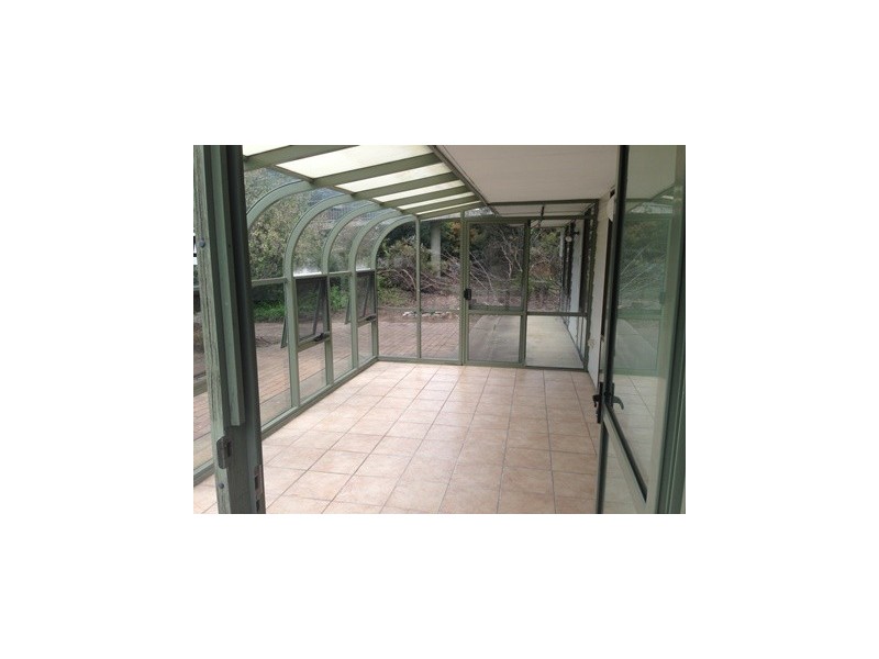 27a Cossington Smith Crescent, Lyneham ACT 2602