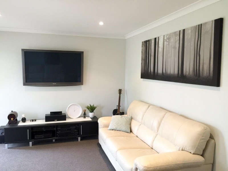 14 Durong Street, Crace ACT 2911