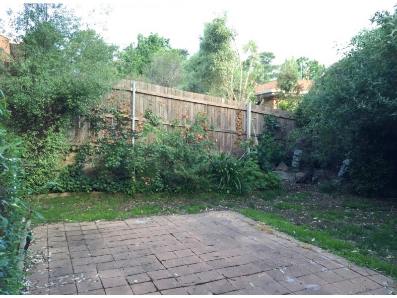 86 Britten Jones Drive, Holt ACT 2615