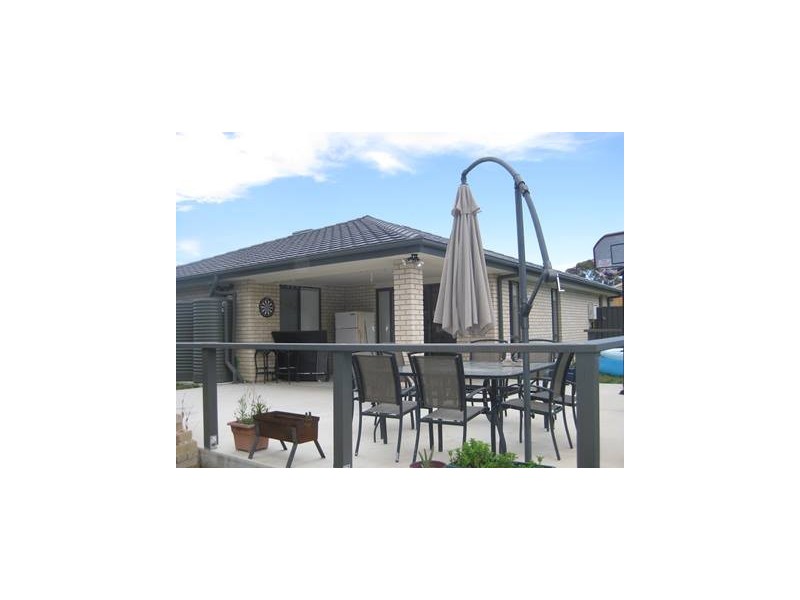 4 Sims Place, Kambah ACT 2902