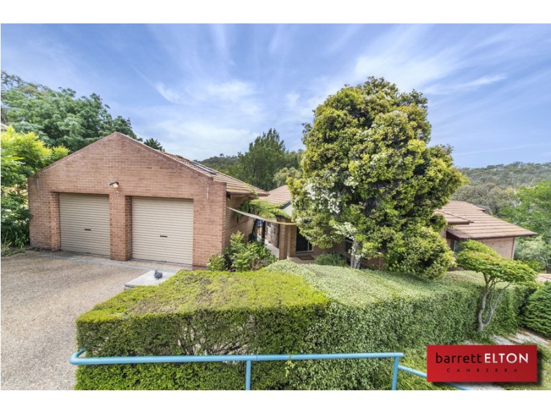 8/11 Hilton Close, Fadden ACT 2904