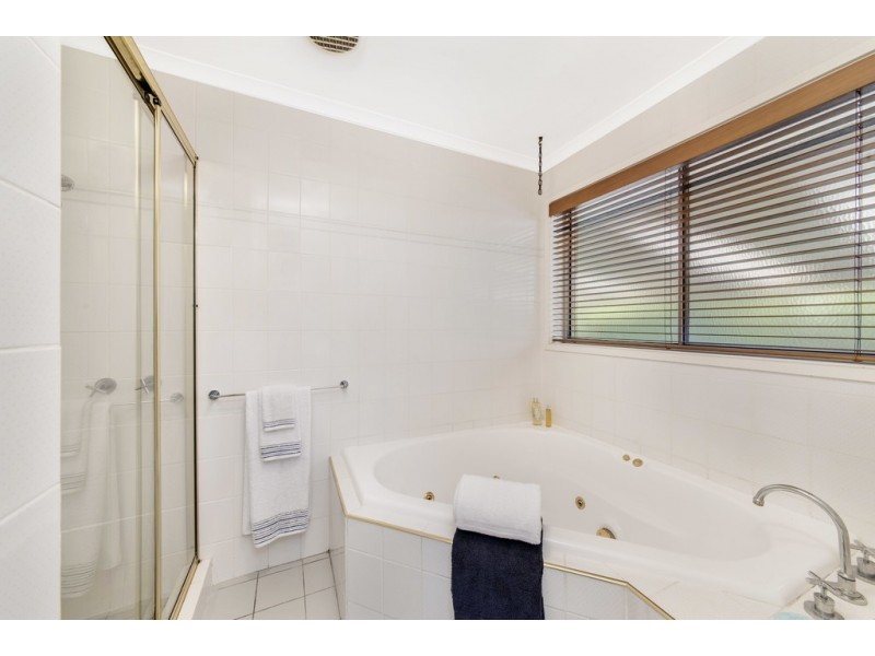 8/11 Hilton Close, Fadden ACT 2904