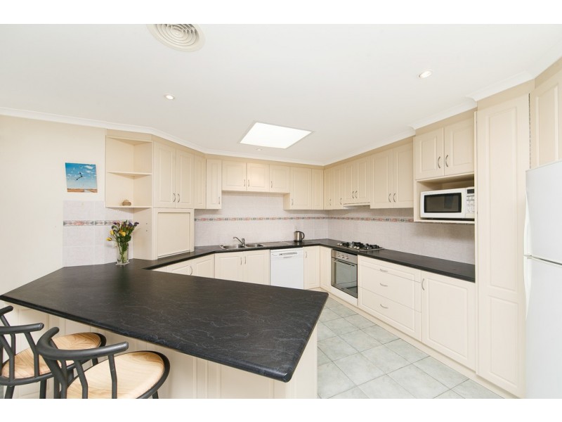 16 Kangaroo Close, Nicholls ACT 2913