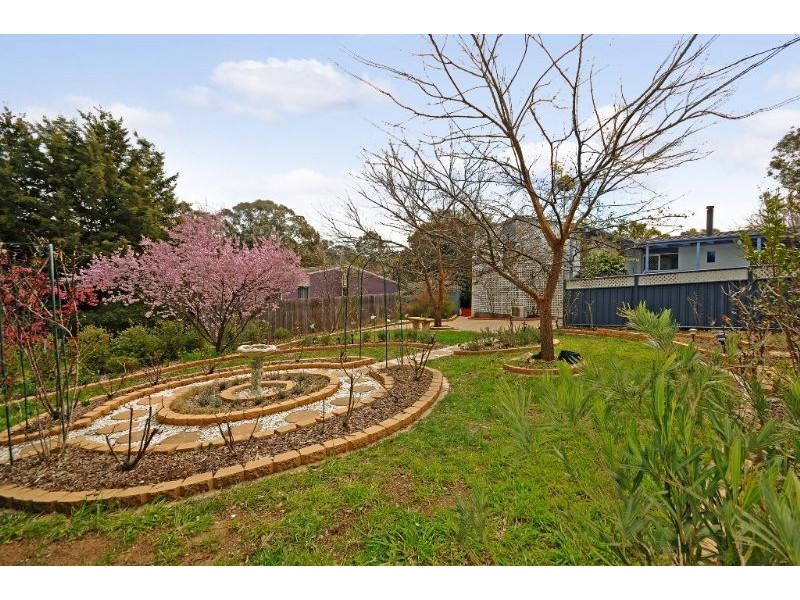 6 Cooney Court, Charnwood ACT 2615