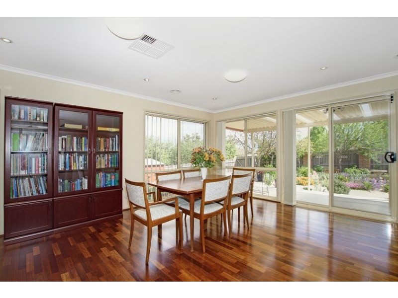 2 Tarrant Crescent, Dunlop ACT 2615