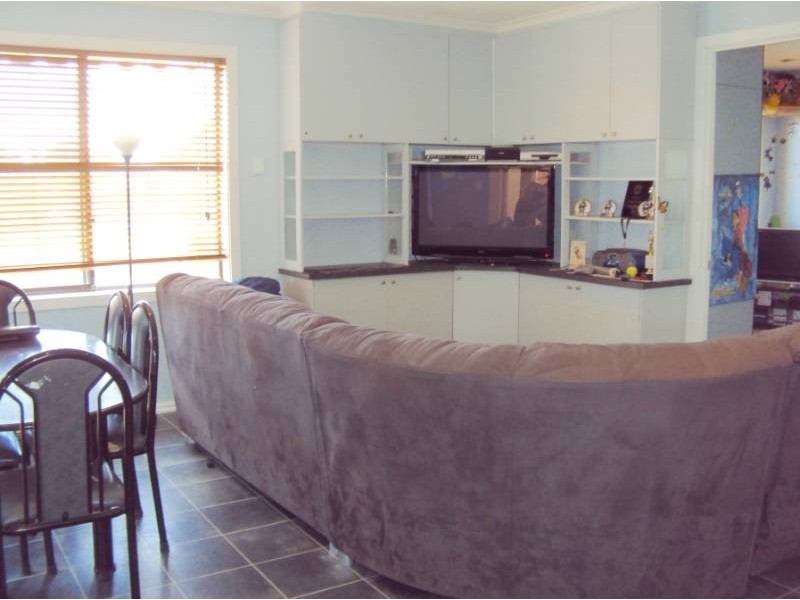 3  Schaffer Place, Charnwood ACT 2615