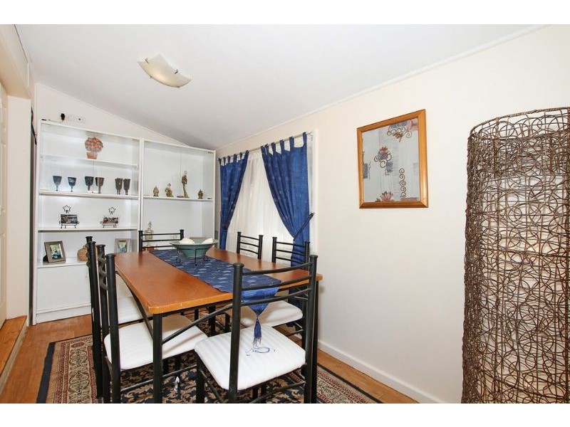 1 Warland Place, Charnwood ACT 2615