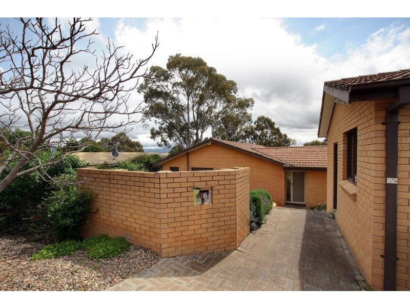 6 North Place, Charnwood ACT 2615