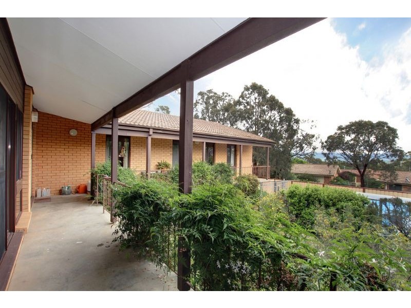 6 North Place, Charnwood ACT 2615