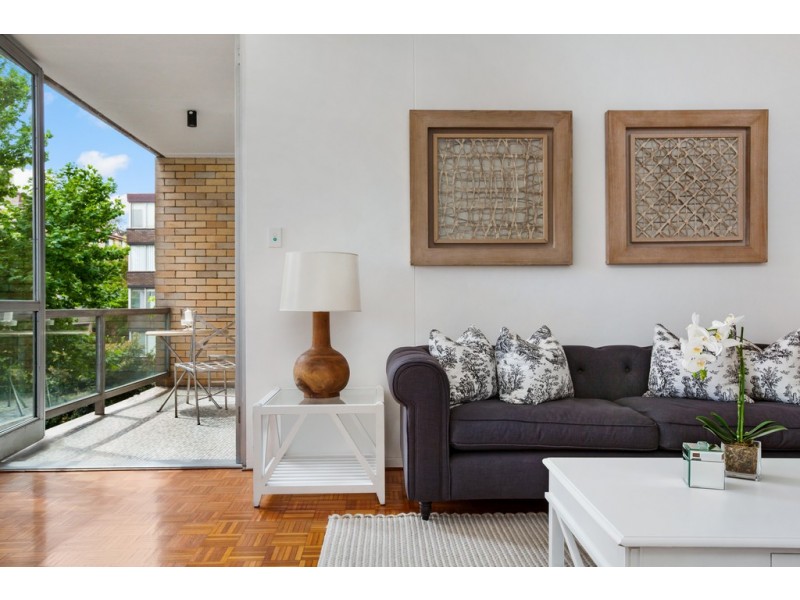 303/12 Ithaca Road, Elizabeth Bay NSW 2011