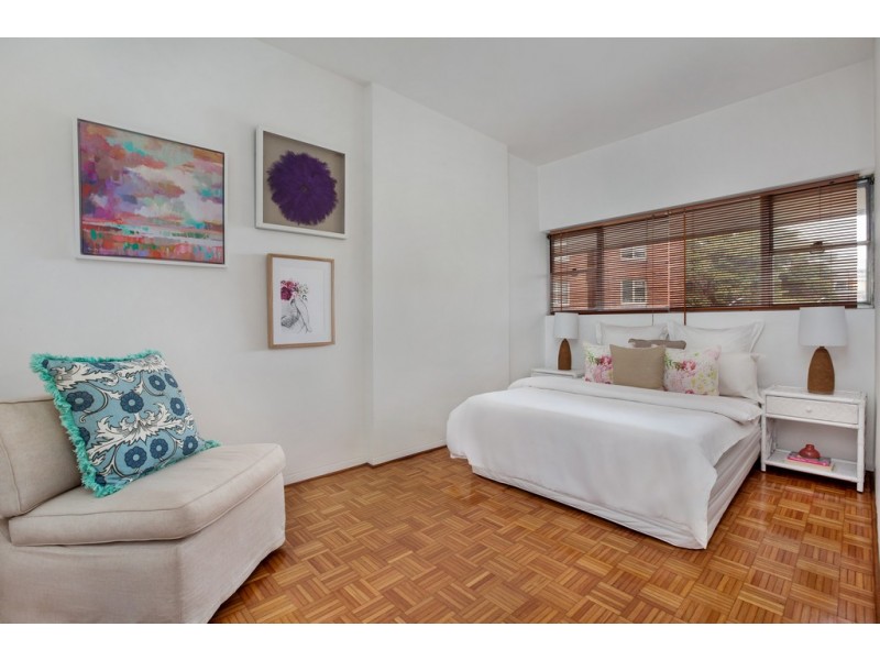 303/12 Ithaca Road, Elizabeth Bay NSW 2011