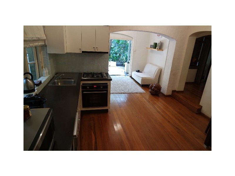 5/4 Holdsworth Ave, Elizabeth Bay NSW 2011