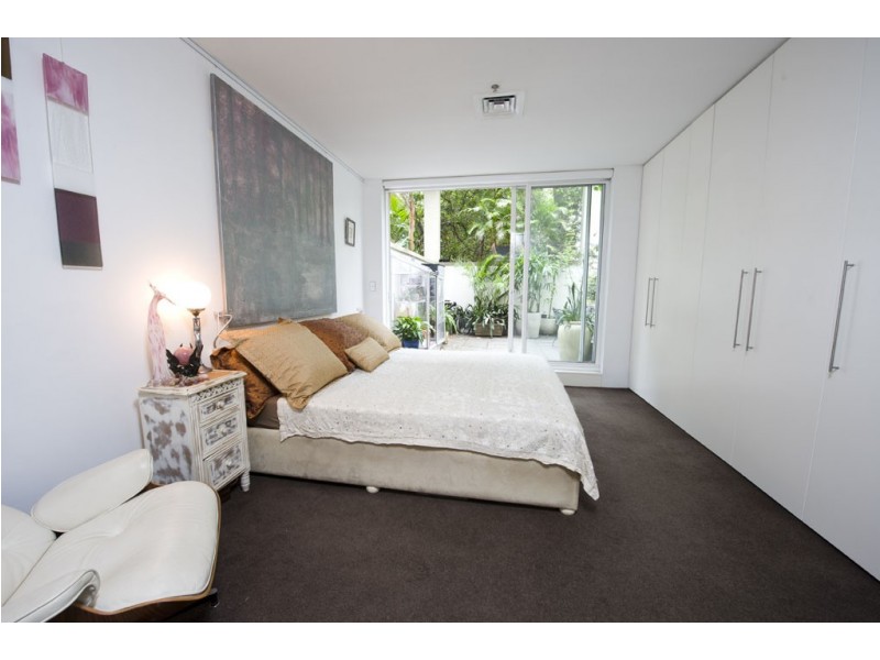 2/2A Elizabeth Bay Road, Elizabeth Bay NSW 2011