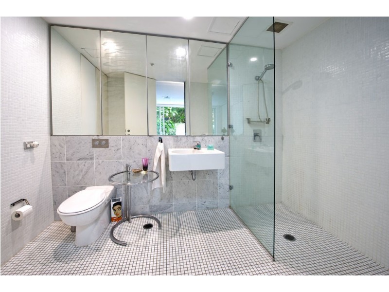 2/2A Elizabeth Bay Road, Elizabeth Bay NSW 2011